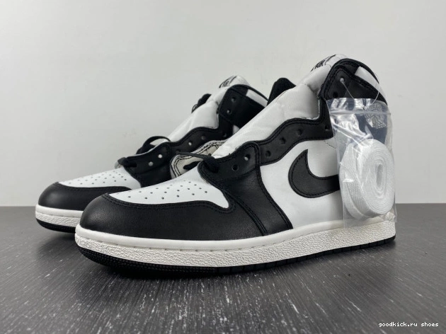 High (2023) 85 Black Jordan Retro White 1 BQ4422-001 0817